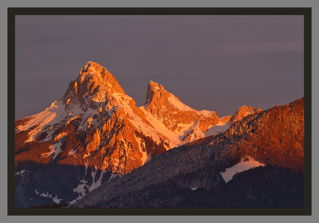 Les plus belles photos de la Dent d'Oche par le photographe Christophe Bourreau