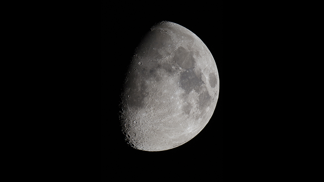 Premier quartier de lune